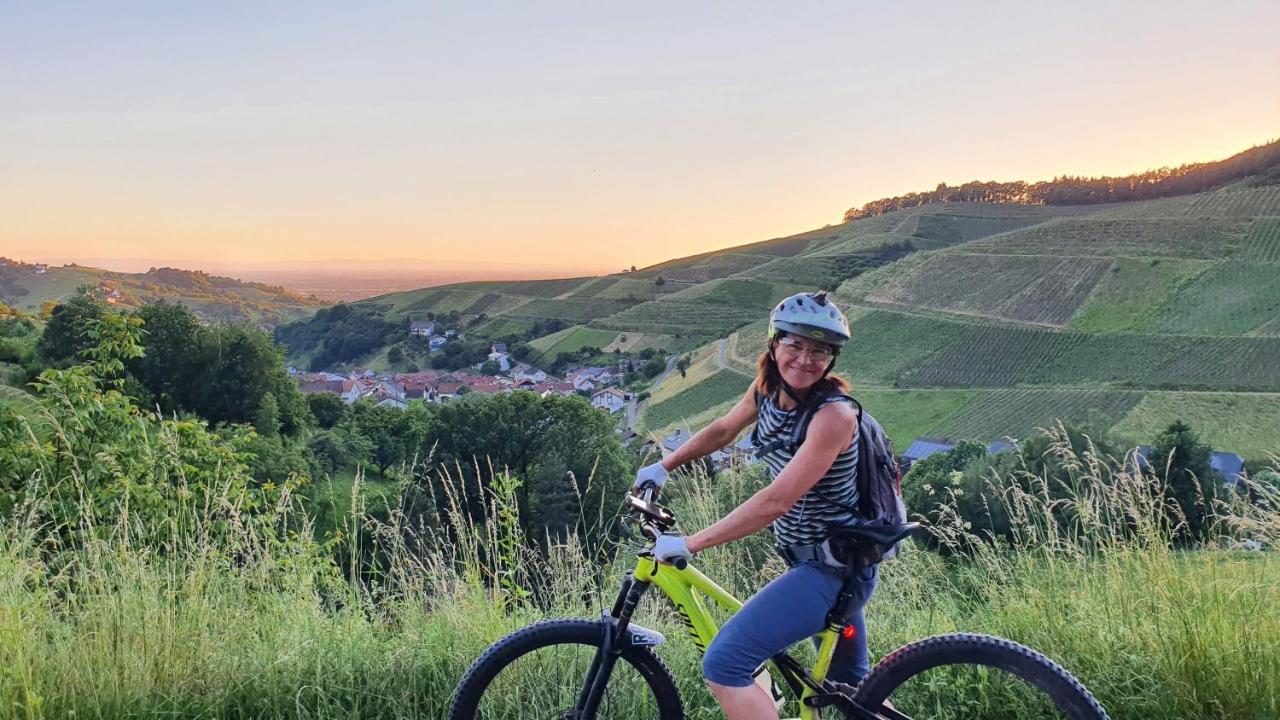Vila Exklusives Holzhaus Mit Bergbahn - Baden-Baden Im Schwarzwald Exteriér fotografie