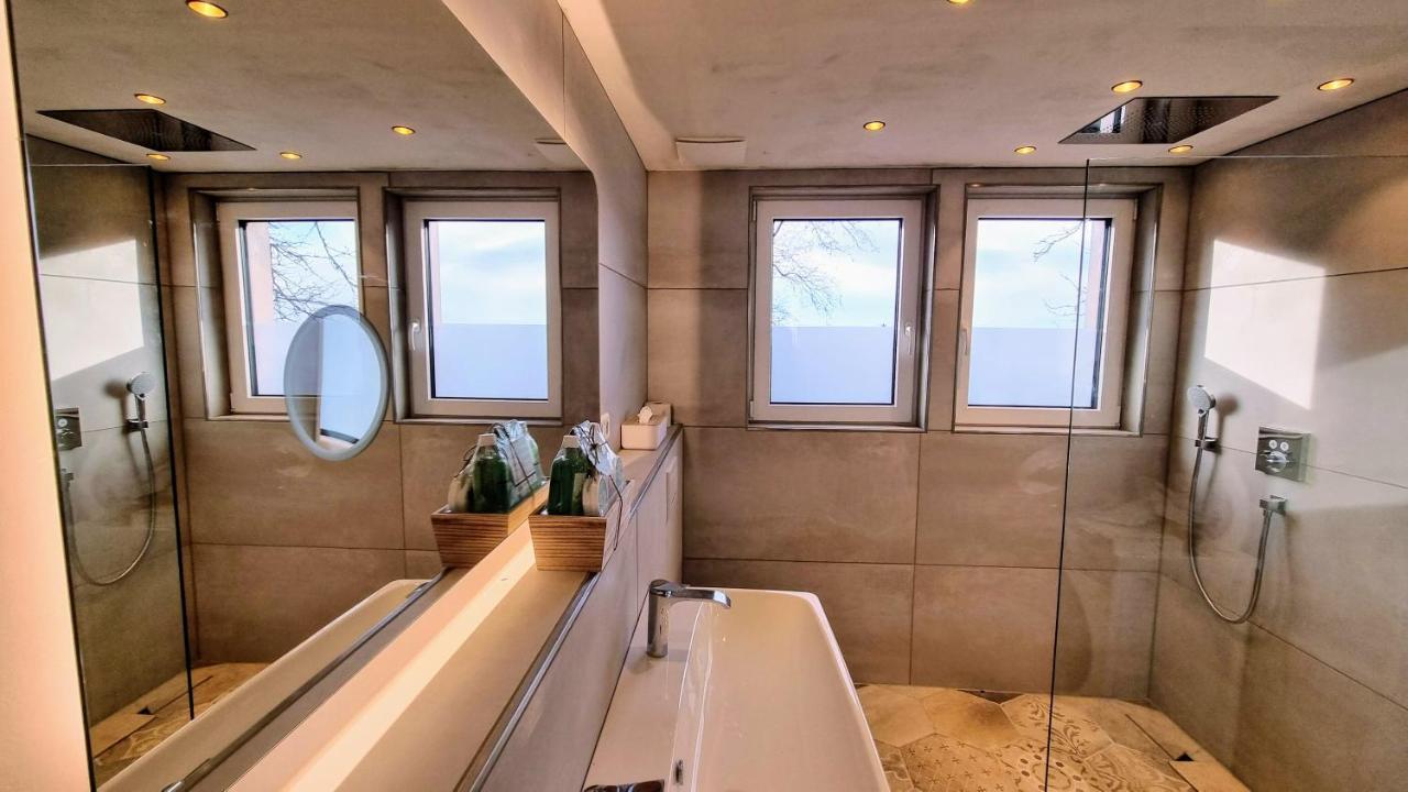 Vila Exklusives Holzhaus Mit Bergbahn - Baden-Baden Im Schwarzwald Exteriér fotografie
